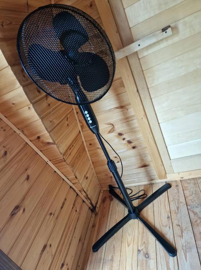 Hobiti Chatka Lipno Černá v Pošumaví Exteriör bild